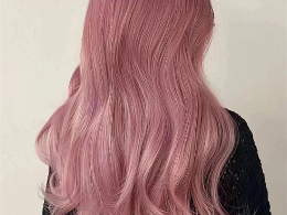 夏日粉色发色推荐 让你在众人中脱颖而出