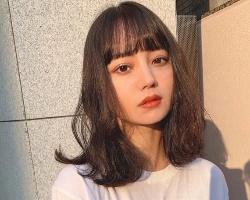 日系中长发发型精选 清新甜美越剪越上瘾