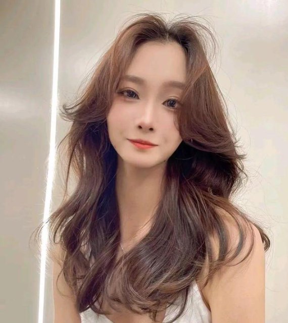 时尚浪漫大卷发图片 长发女神烫优雅迷人