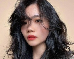 最百搭的高人气烫发 中长卷发不挑人任你选