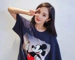 女神版长直发披发造型 可爱VS高冷随意切换