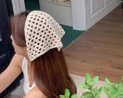 女生怎么披发更美 长发披发+丝巾爆款推荐