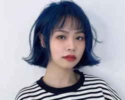 今年热门烫发推荐 发尾外翘减龄又洋气