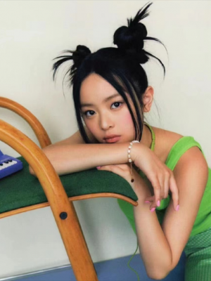 圆脸女生卷发参考 打造出瓜子脸轮廓