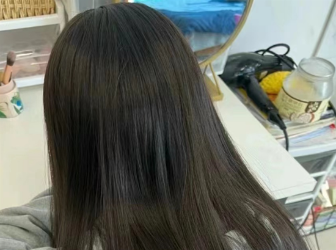 油扁塌发怎么洗头 怎样让你的发量暴增
