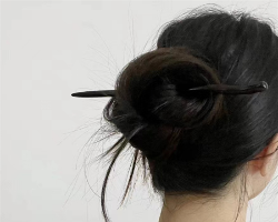 知性发簪盘发教程 温婉大方提升魅力