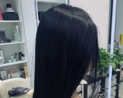 经典时尚黑长直 流行永不过时