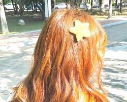 秋冬流行发色参考 亮眼显白脏橘色