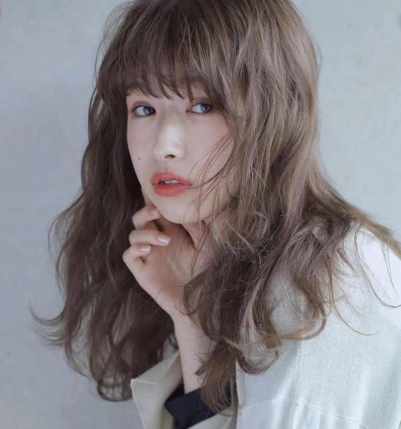 长脸适合什么发型 长脸女生必备发型推荐