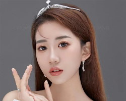 清冷感直发新娘 浪漫仙气又高级
