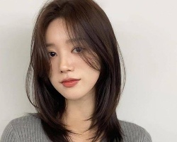 锁骨发怎么剪显气质 高层次设计更洋气