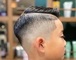 时髦小男孩发型精选 打造最帅气男童造型