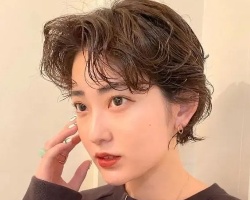 时尚个性日系纹理烫 短发控必备轻松凹造型