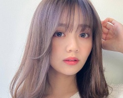 时尚甜美内扣中长发 轻松打造温柔气质