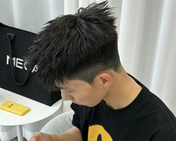 潮流必备锡纸烫 男生人气短烫发