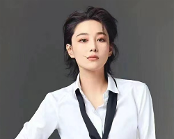 娱乐圈热门中短发 时髦鲻鱼狼尾头
