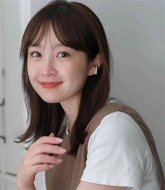 日系温婉中长发 时髦洋气不挑人