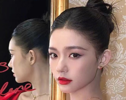 清爽元气丸子头 女生经典流行扎发
