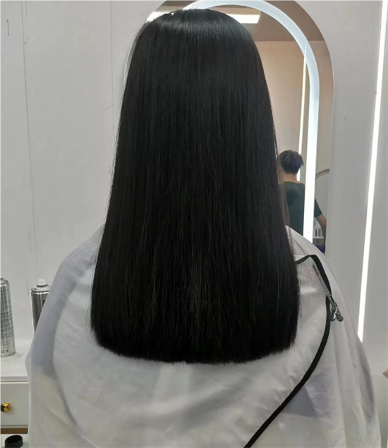 随性百搭长直发 爆款斩男女神发型