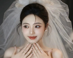 减龄版头纱新娘发型 打造满满清新少女感