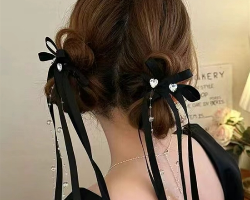 夏季蝴蝶结丸子头 芭蕾风扎发美翻了
