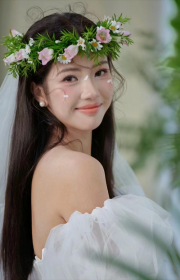 甜美鲜花新娘发型 款款自带减龄效果