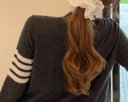 女生约会发型范本 简单扎发美翻天