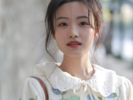 清爽丸子头扎发 甜美青春元气满满