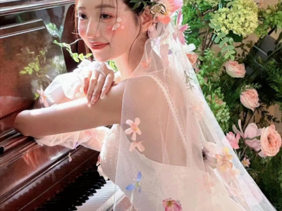 森系鲜花新娘发型 甜美仙气浪漫迷人